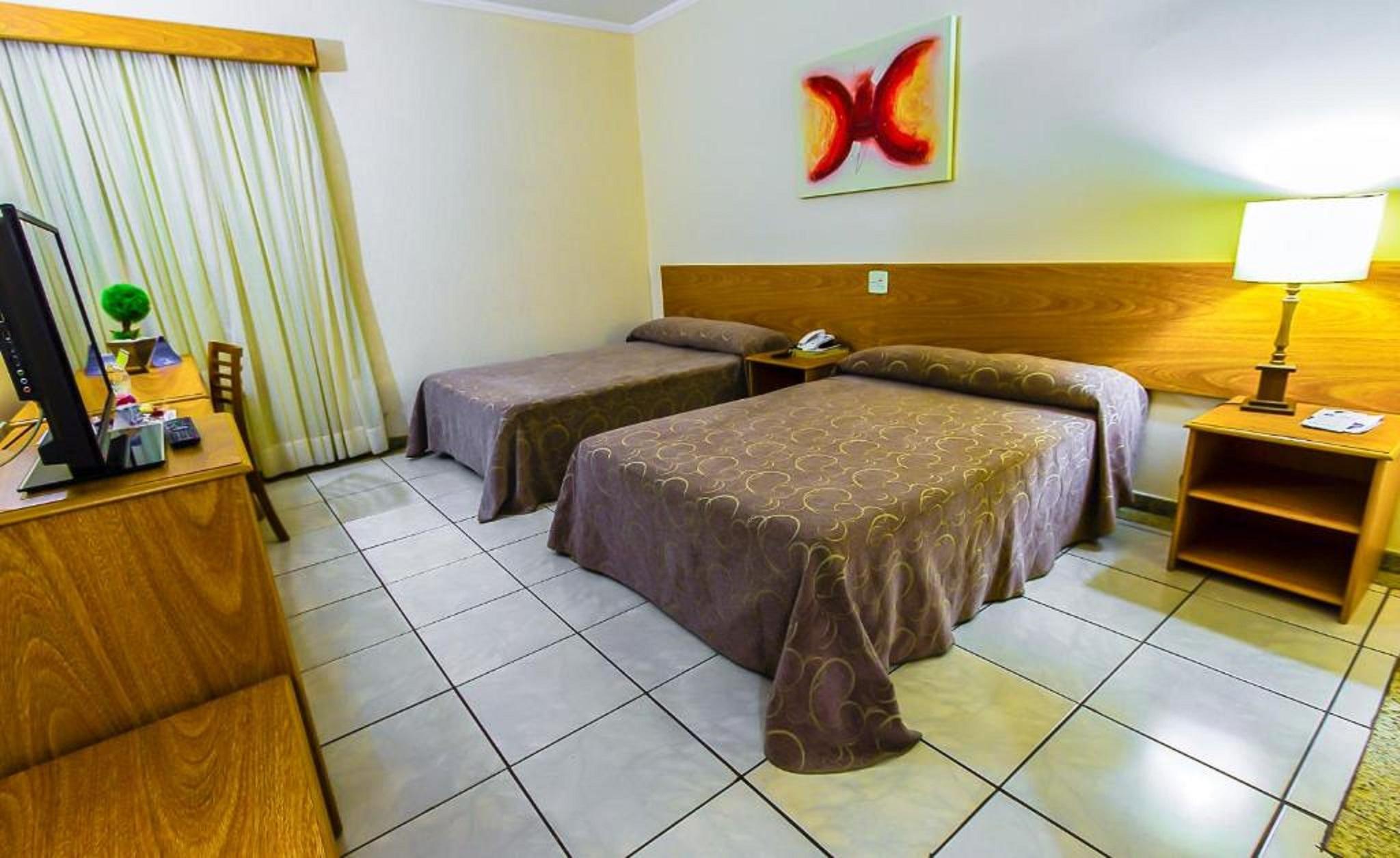 Hotel Dan Inn Araraquara By Nacional Inn Exterior photo